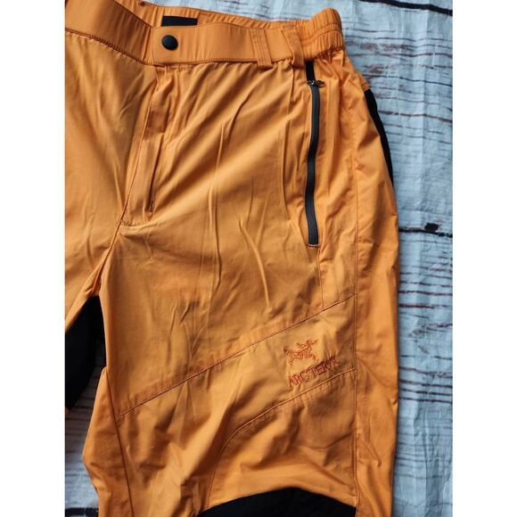 Arc'teryx Dri Fit Technical Lightweight Water-Repellent Pants Slim Fit Size Larg - Picture 3 of 6